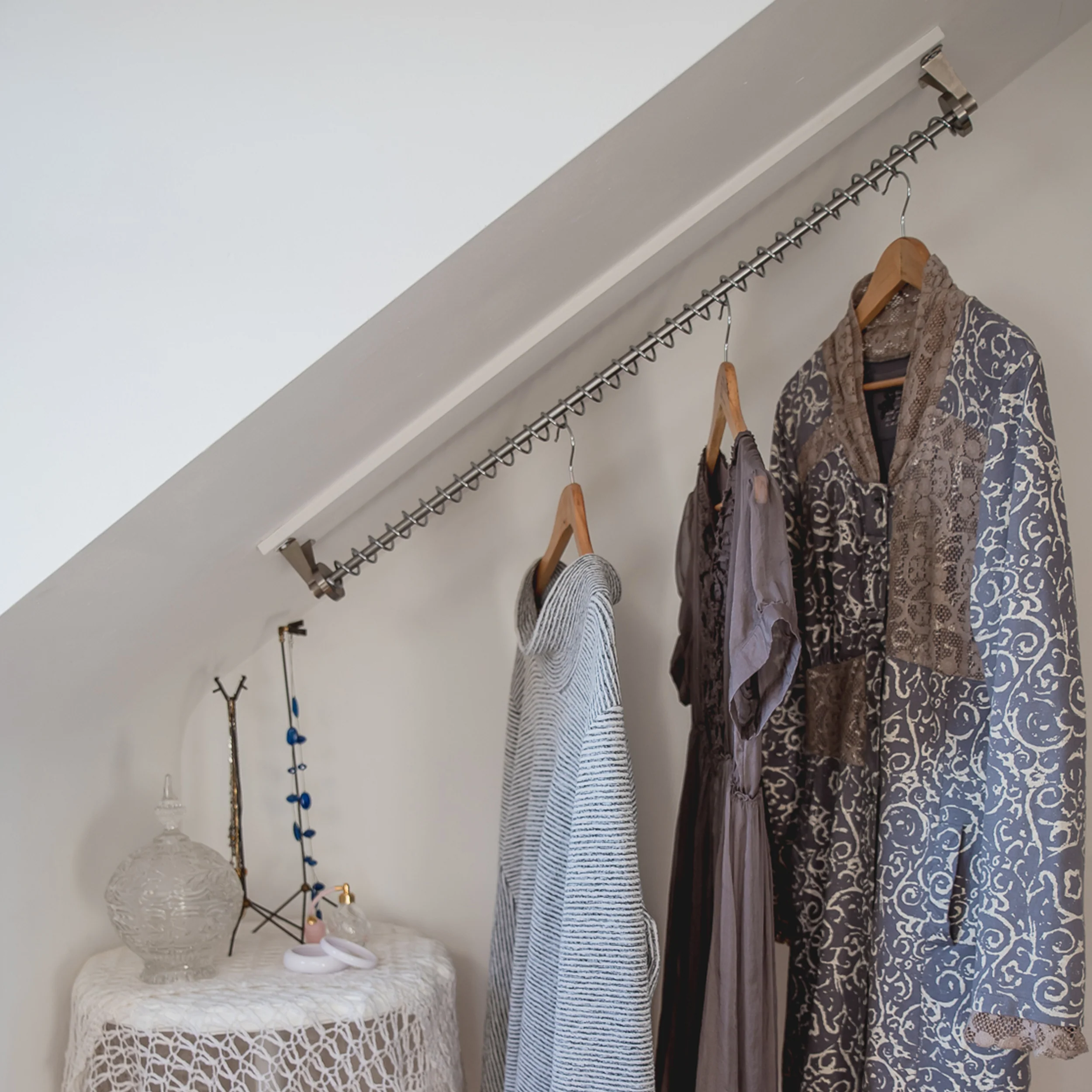 Any Angle Clothes Hanging Rail - Zebedee 60cm - Image 4