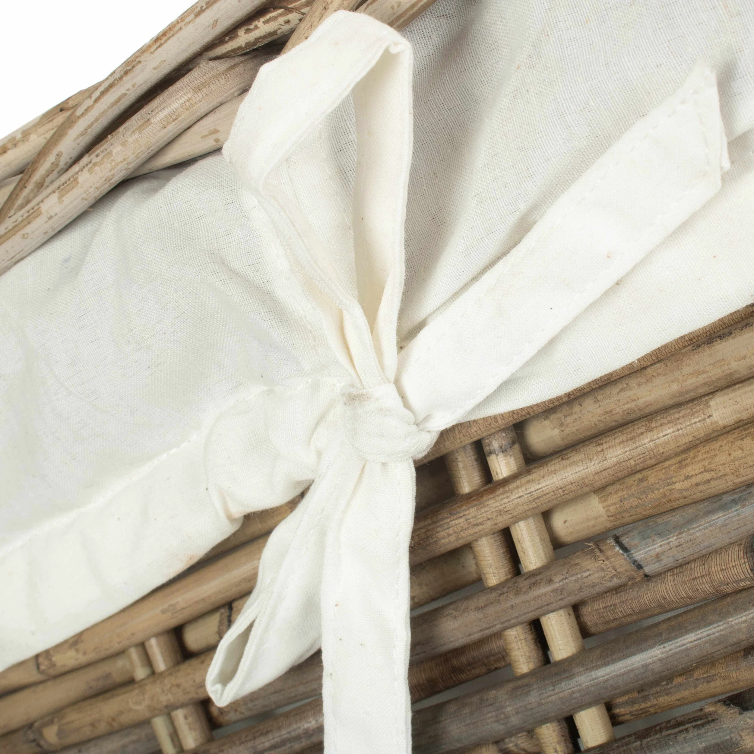 Rattan Laundry Hamper With Lid Large - Image 6