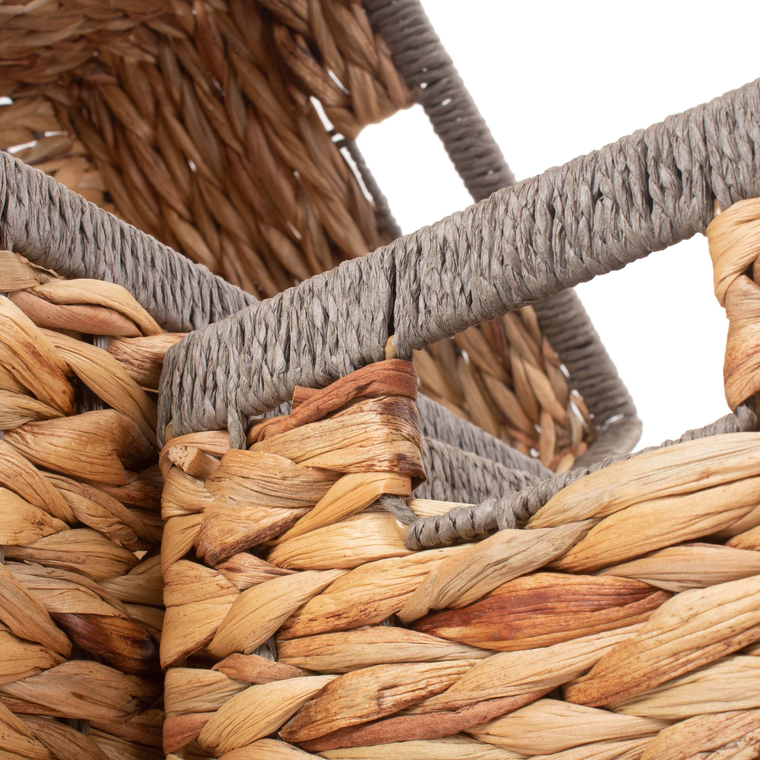Set Of 3 Water Hyacinth Baskets - Image 5