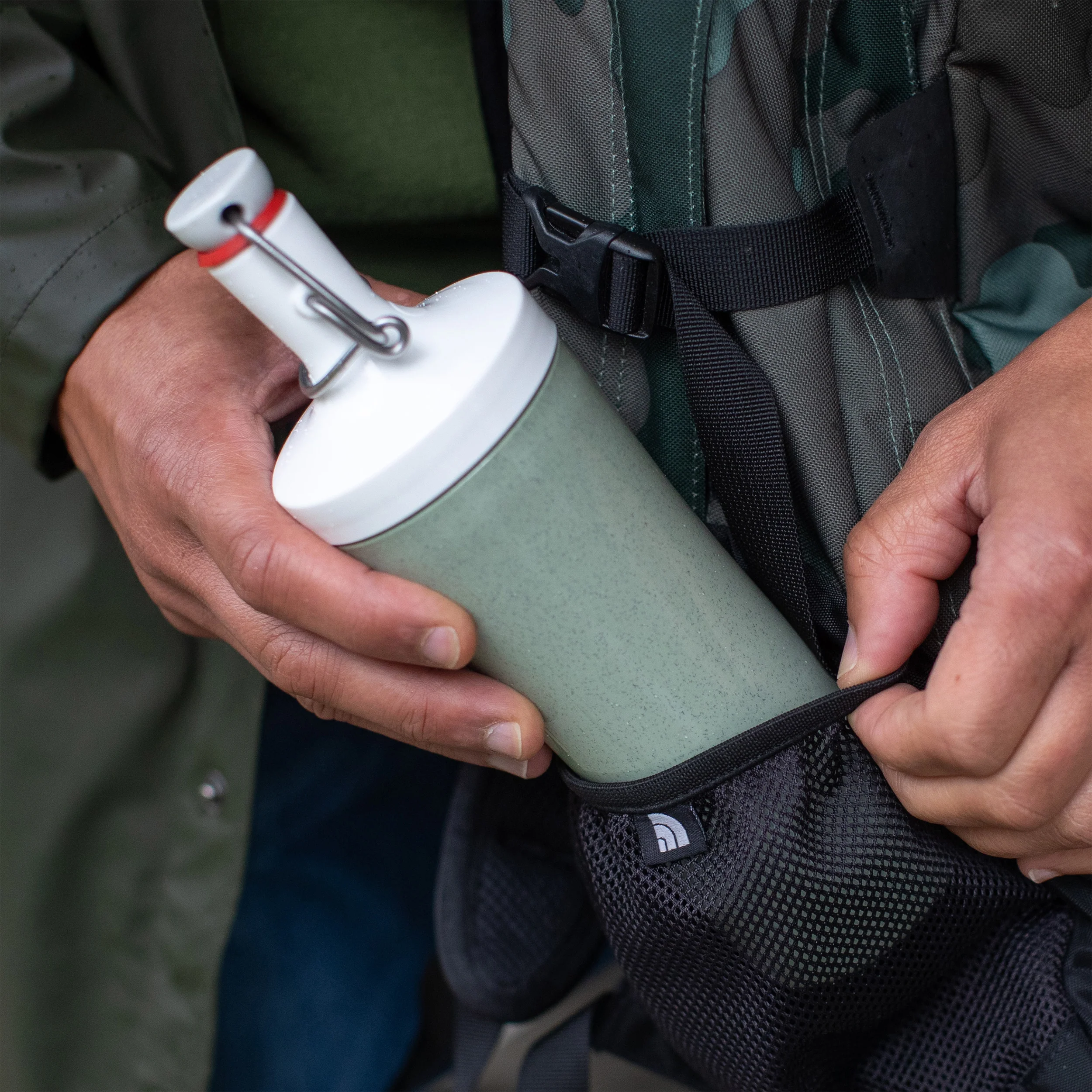 Water Bottle 425 ml - Image 2