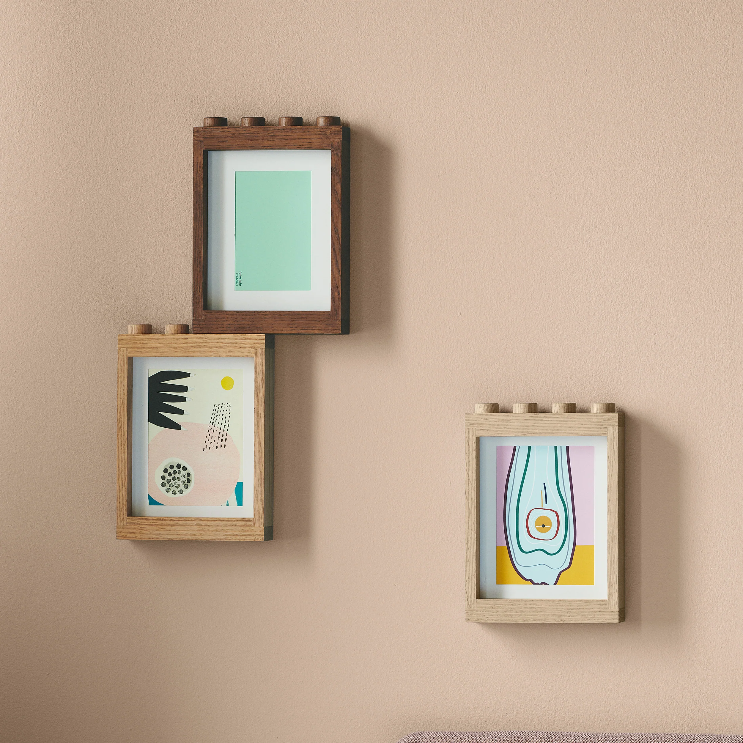 Wooden LEGO Photo Frame - Image 4